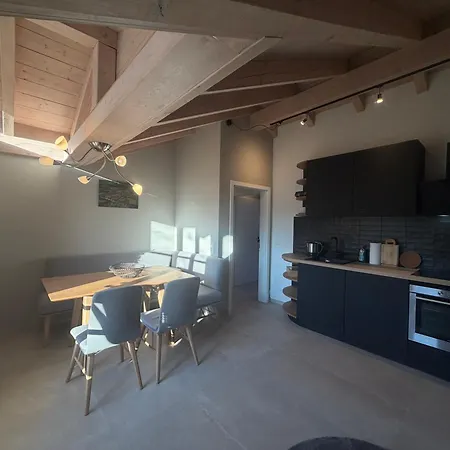 Alpenblick Nahe Muenchen Mit Outdoor Whirlpool - 21 Min Von Muenchen Mit Apartmán *